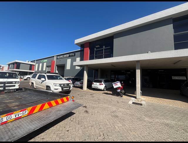 342M² WORKSHOP TO LET IN STIKLAND INDUSTRIAL
